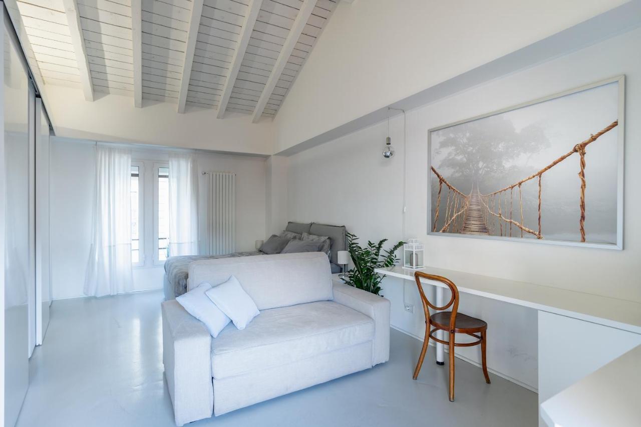 Design Loft Walking Distance Brera-Duomo With Wifi+Netflix Leilighet Milano Eksteriør bilde